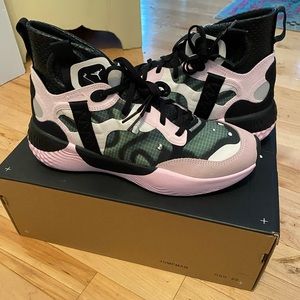 Jordan delta 3 men’s size 7.5